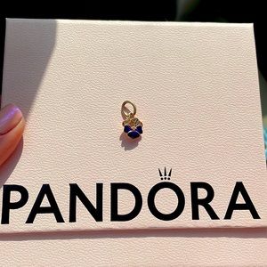 AUTHENTIC PANDORA DEEP PURPLE PANSY FLOWER DANGLE CHARM. (In White charm box.)